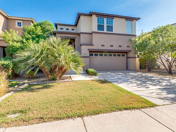2nd image of 1329 E Julian Dr