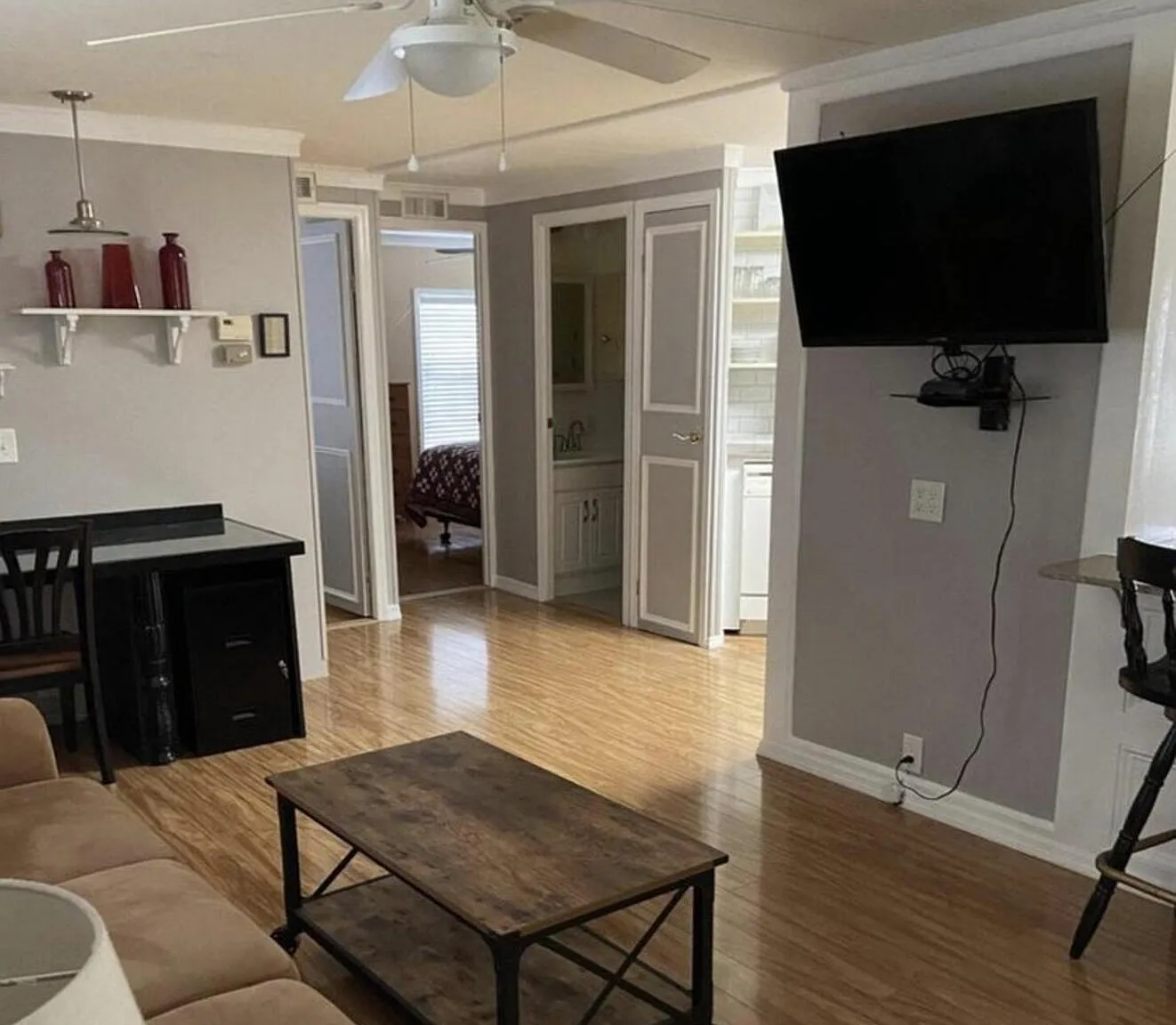 2 bed, 1.5 bath, 960 sqft, $1,500 — Photo 1