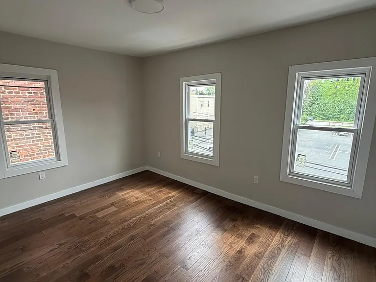 303 Mechanic St #3R — Photo 8