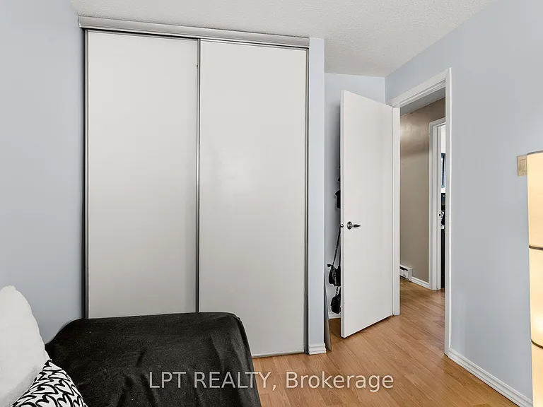 260 Fenerty Ct #4 — Photo 19