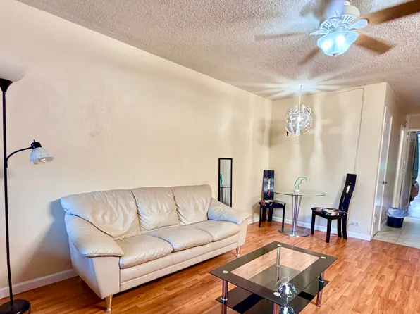425 Ena Rd, Honolulu, HI