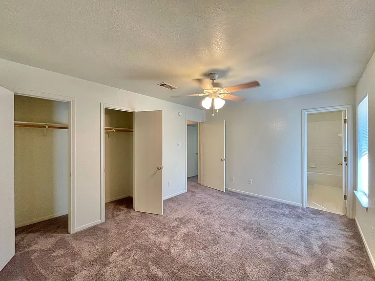 2205 Indian Trl — Photo 11