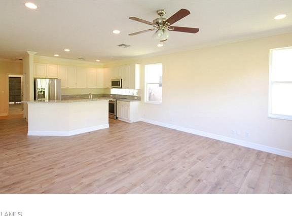 4th image of 2391 Butterfly Palm Dr
