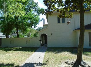 5711 Pebble Springs Dr, Houston, TX 77066