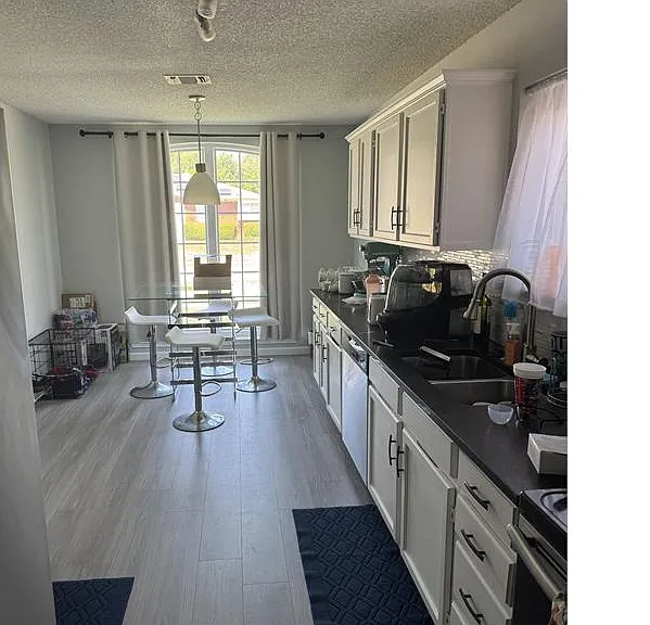 7013 Wagonwheel Rd — Photo 5