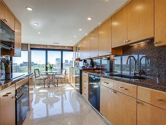 5th image of 3030 McKinney Ave APT 601