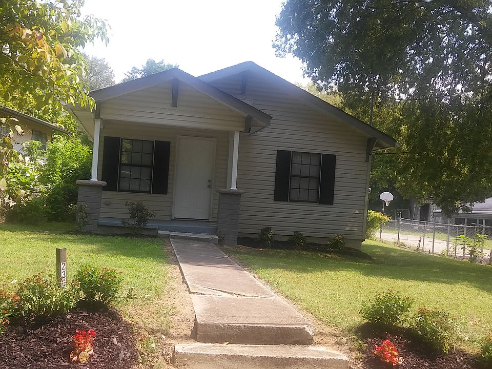 1st image of 236 Dallas St