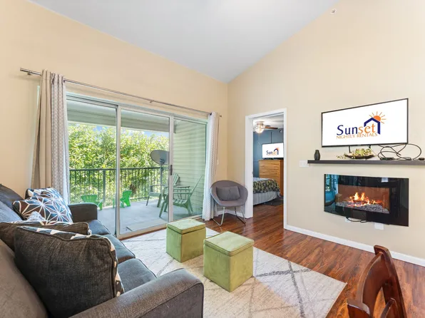 (undisclosed Address), Branson, MO 65616