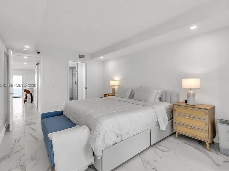 3042 Harwood Dr #3042-D — Photo 17