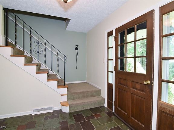 5th image of 134 Forestwood Dr