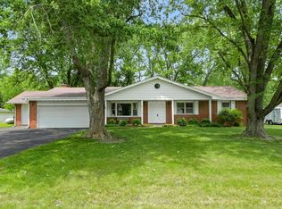 68 Mary Ln, Champaign, IL 61822