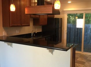 210 Fitch St APT 3, Healdsburg, CA 95448