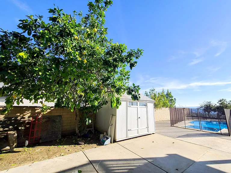 19044 Summit Ridge Dr — Photo 51