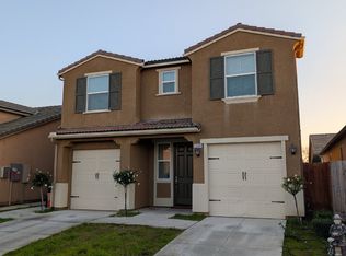 2348 Lombard Ln, Clovis, CA