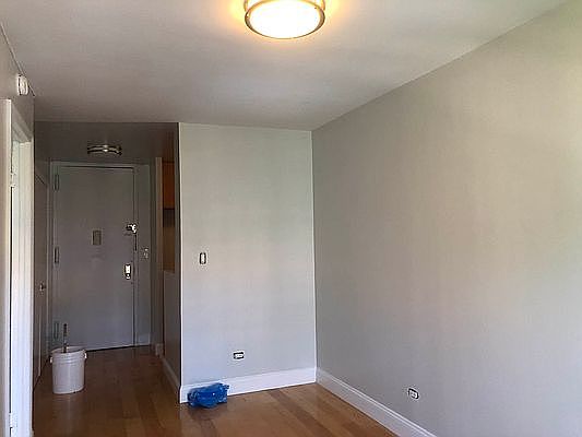 5th image of 269 W 131st St #4