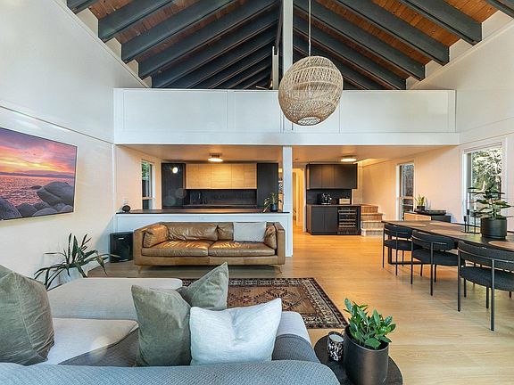 5th image of 5532 Nile Rd