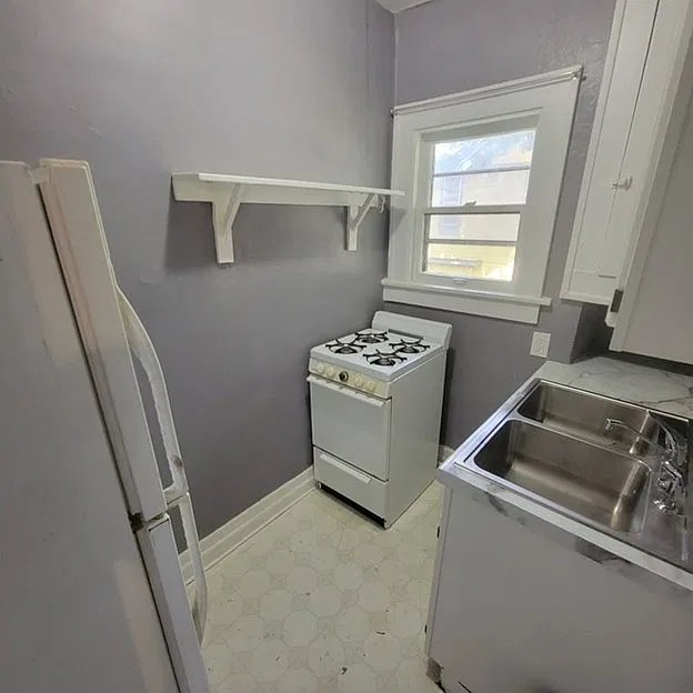 1020 25th St -6 Plex — Photo 4