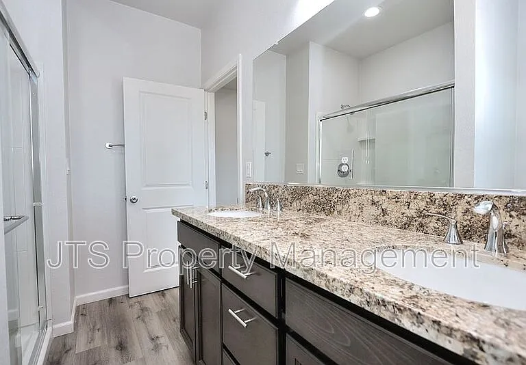 5 Oak Manor Way — Photo 33