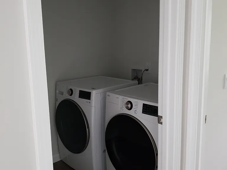 435 Coconut Dr — Photo 7