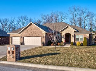 5369 S Faust Ave, Springfield, MO 65810