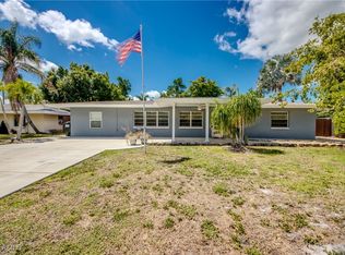 1426 Davis Dr, Fort Myers, FL 33919