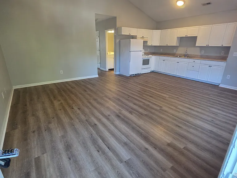 515 S 10th St #2 — Photo 2