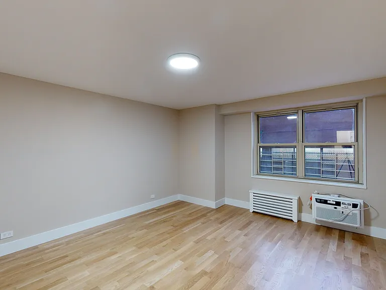 80 N Moore St #803H — Photo 4