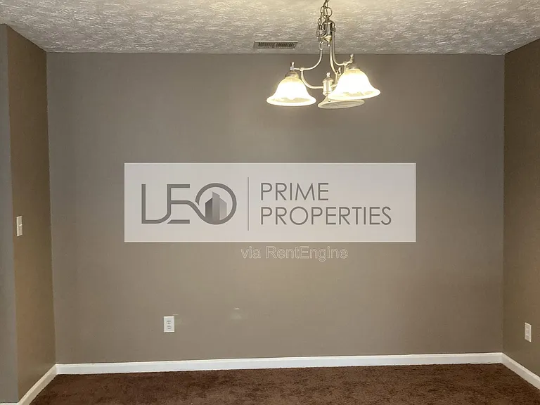 7201 Fairington Ridge Cir — Photo 4