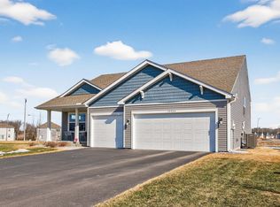 12420 Amber Dr, Rogers, MN 55374