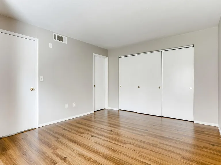 555 E Silverado Ranch Blvd #2012-3 — Photo 23