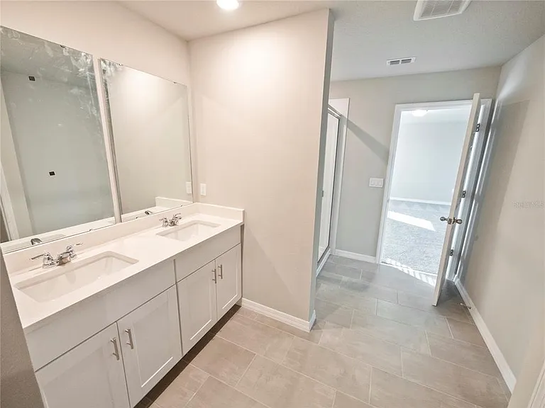 5268 Sanders Oak Trl — Photo 17