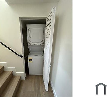 5th image of 3549 Sabina St