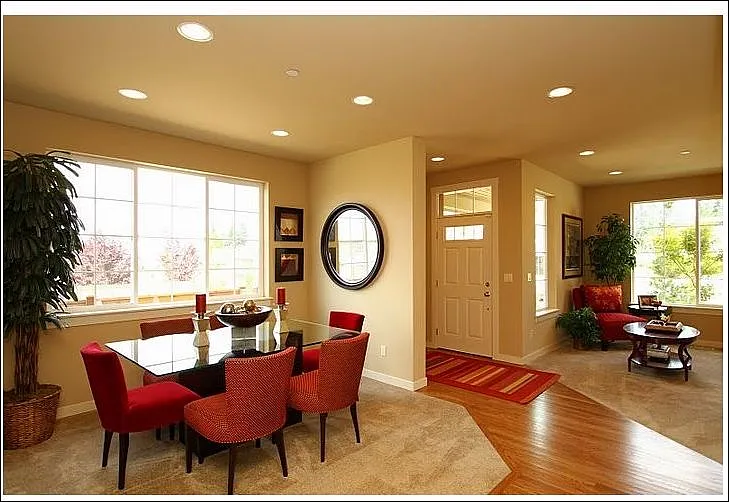16799 NE 121st Way — Photo 3