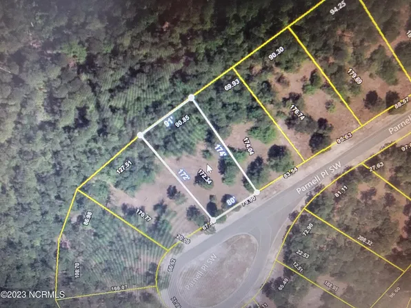 6818 Parnell Place SW, Ocean Isle Beach, NC 28469