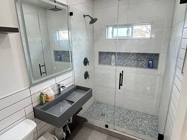 2201 E Standish Ave — Photo 19