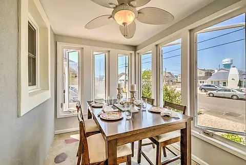 4 bed, 1200 sqft, $3,050 — Photo 4