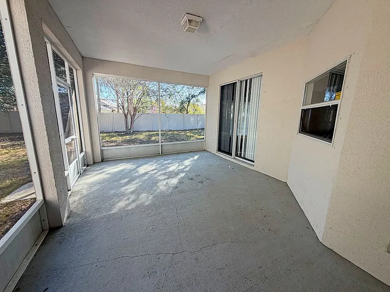 72 Bickford Dr — Photo 18
