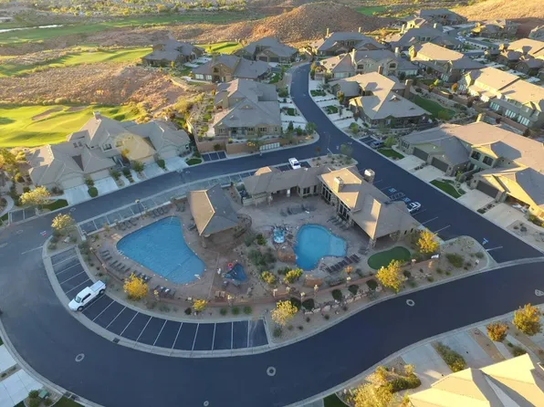 1936 N Pebble Beach Dr, Washington, UT 84780