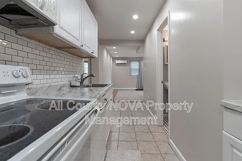 4141 21st Rd N #B Photo 1