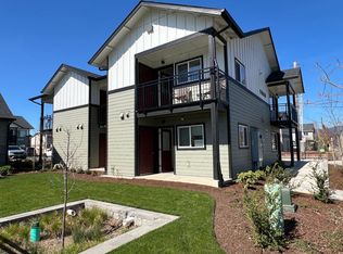 1866 5th St #A-3, Springfield, OR 97477