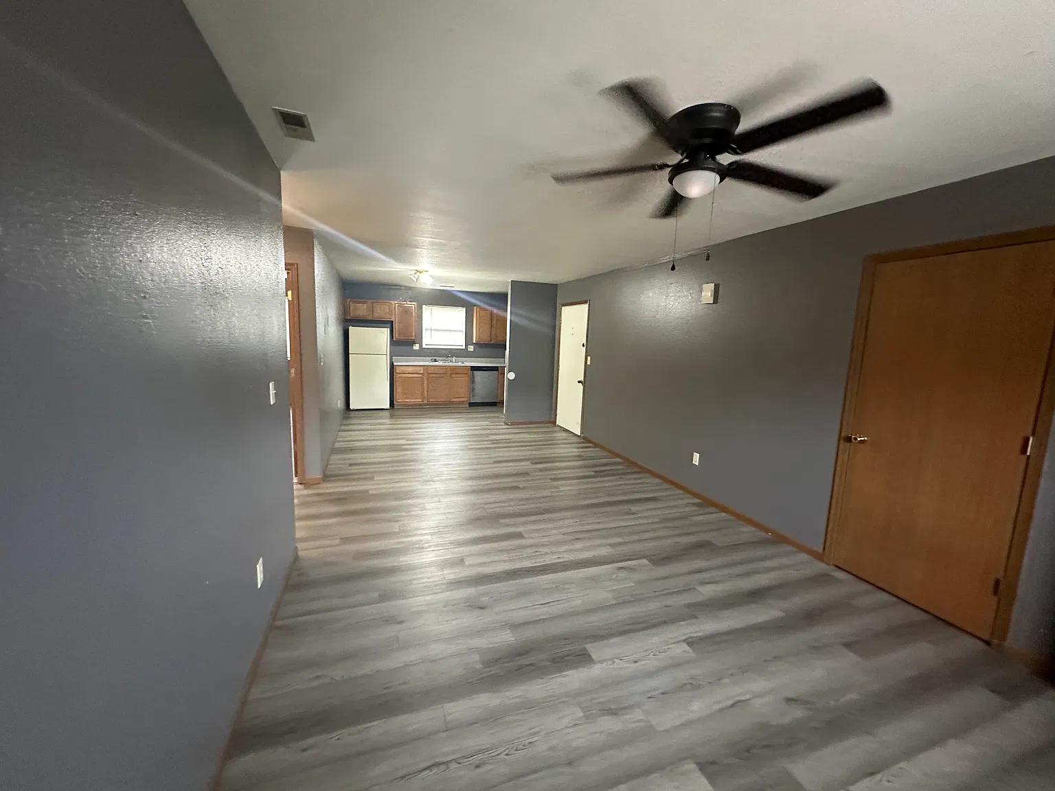 2 bed, 840 sqft, $750 — Photo 4