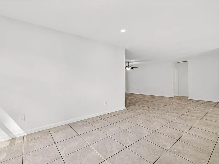 29311 Raestone St — Photo 12