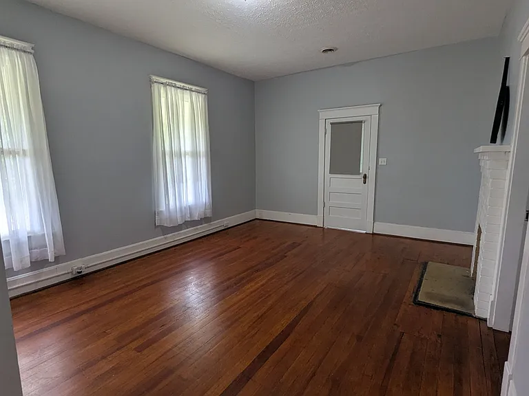 3908 Washington Pike — Photo 17