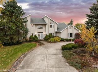 1 Galway Ct, Lemont, IL 60439