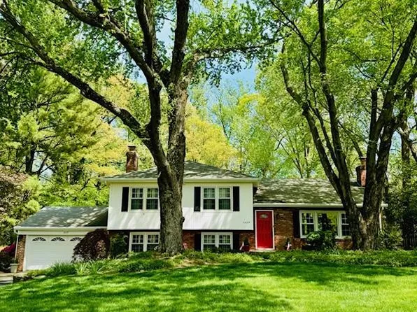 3609 Kirkwood Dr, Fairfax, VA 22031