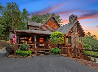 654 Laurel Creek Trl, Blue Ridge, GA 30513