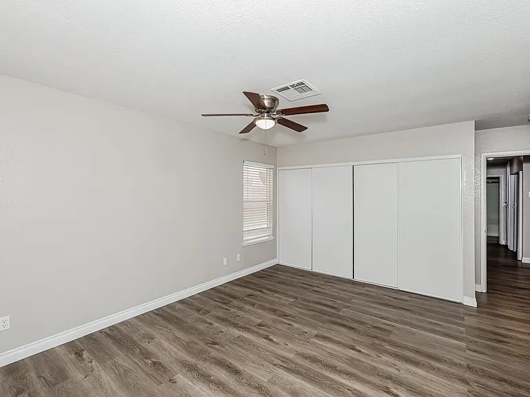 350 Keating St — Photo 11