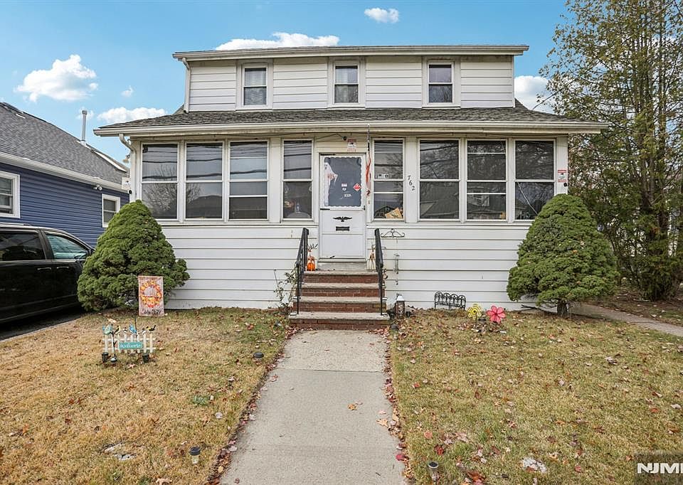 1st image of 762 Lafayette Ave