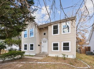 5004 Somerset Rd #5004, Riverdale, MD 20737