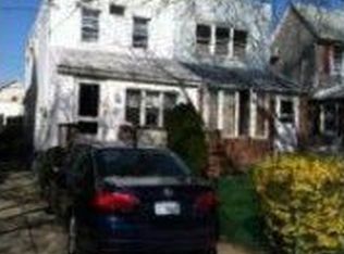 1667 E 36th St, Brooklyn, NY 11234